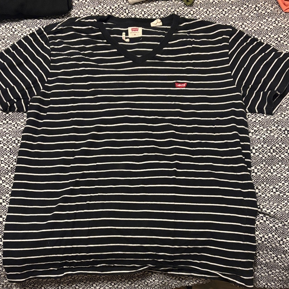 Levi's Black and White Striped Short Sleeve Tee